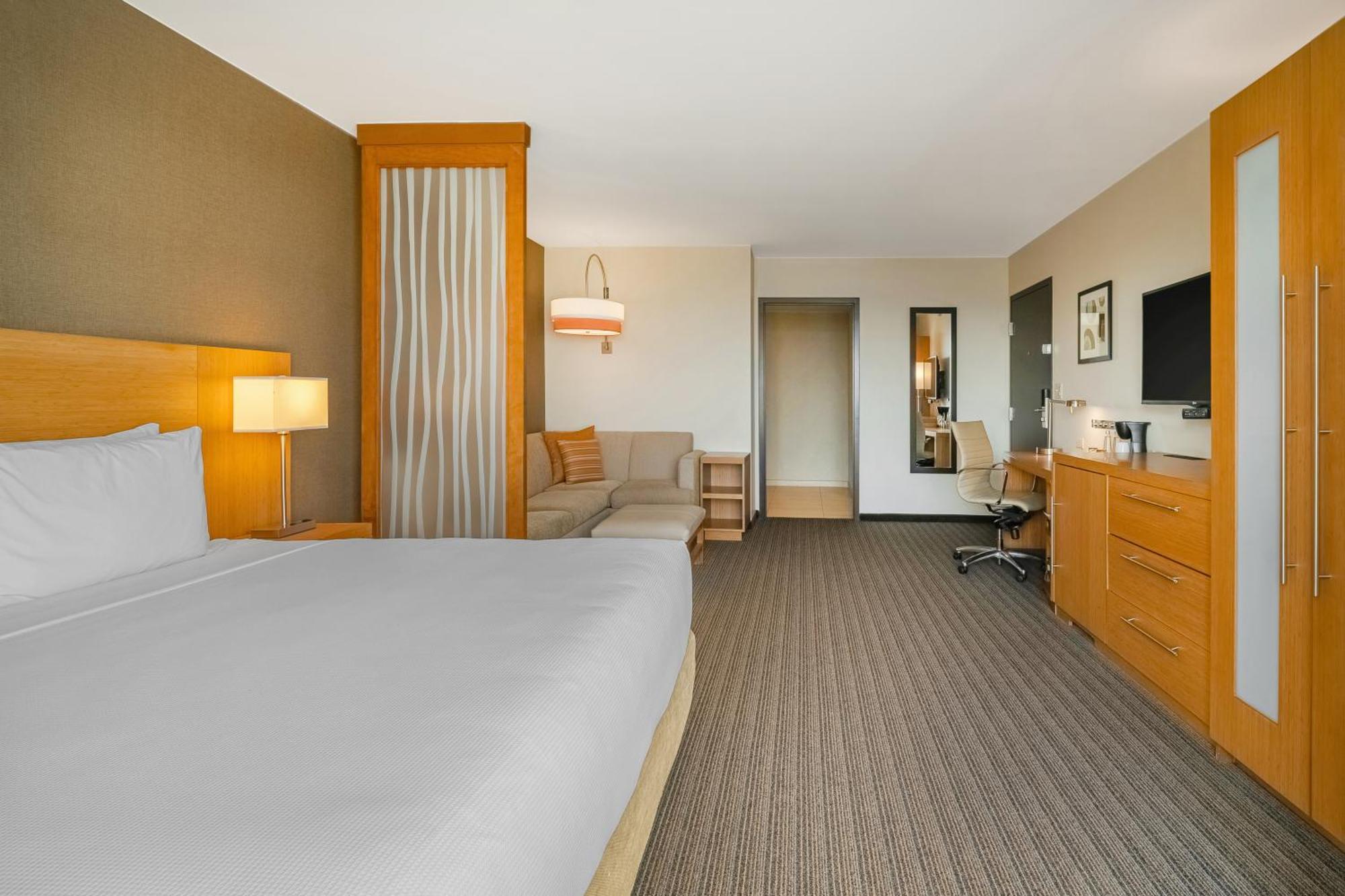 Hyatt Place Cabos